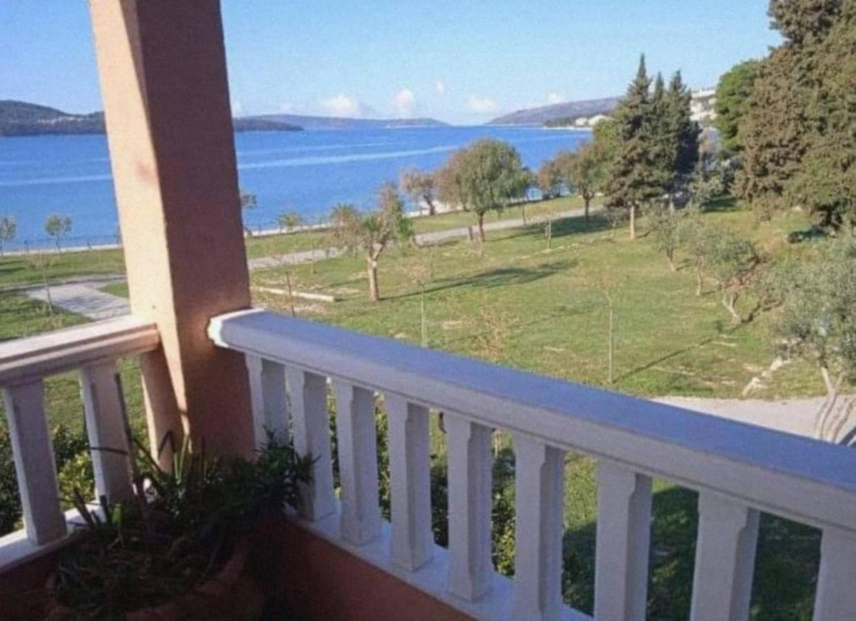 Apartment Lotus Trogir Zewnętrze zdjęcie