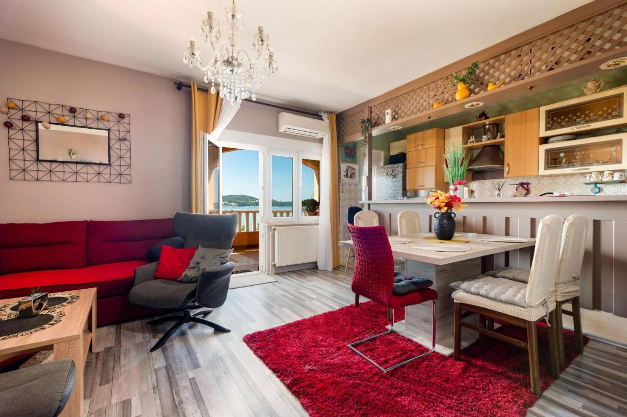 Apartment Lotus Trogir Zewnętrze zdjęcie
