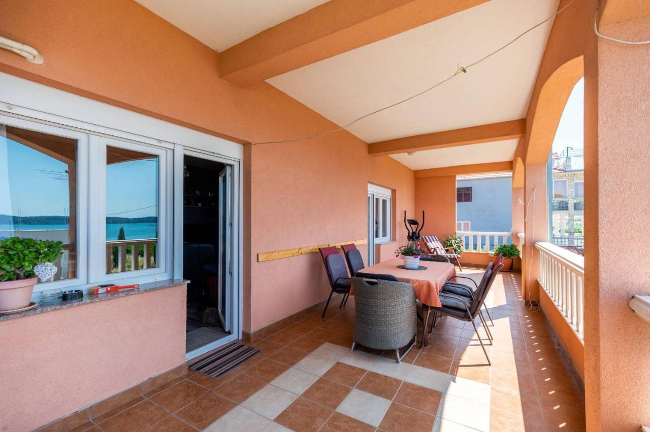 Apartment Lotus Trogir Zewnętrze zdjęcie