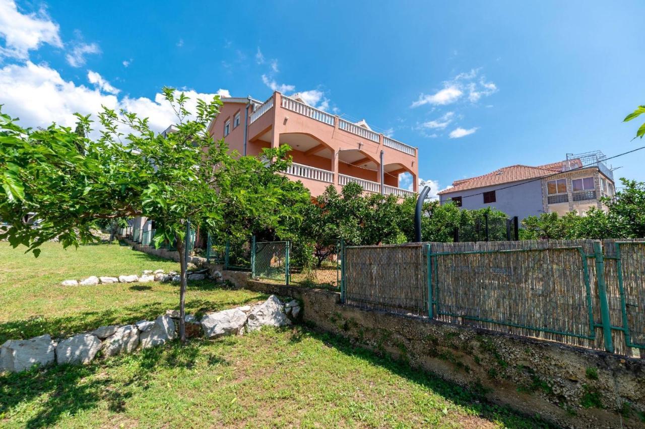 Apartment Lotus Trogir Zewnętrze zdjęcie
